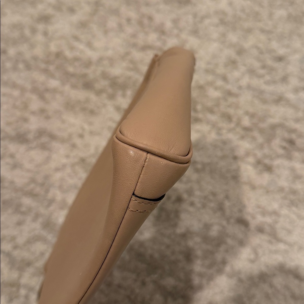 Coach Beige Clutch - Picture 8 of 15